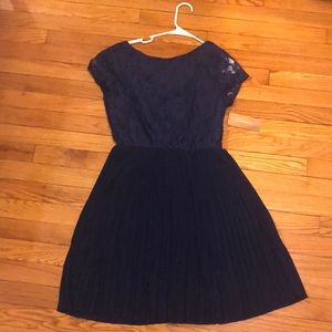 Francesca’s navy lace top dress